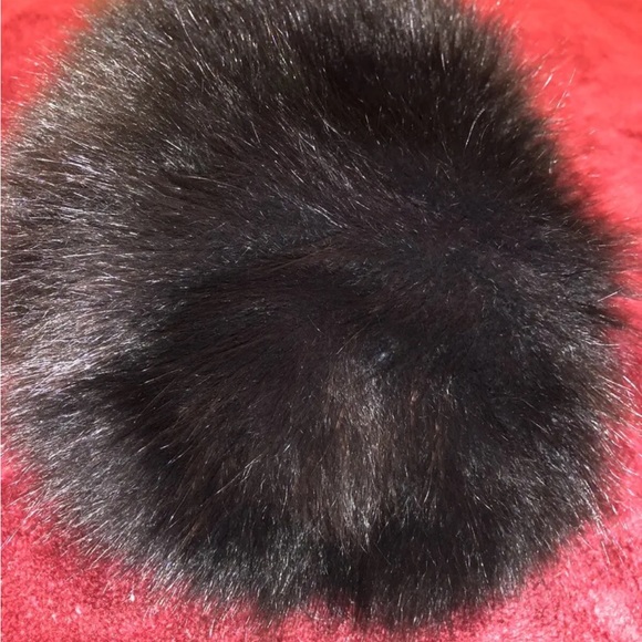 Muff~Crossbody Chain removable Handbag Muff Genuine Black Fox - Picture 5 of 6